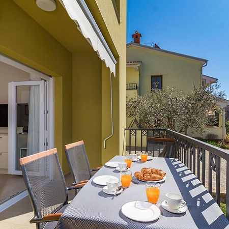 Apartments Rosemary Medulin Exterior foto